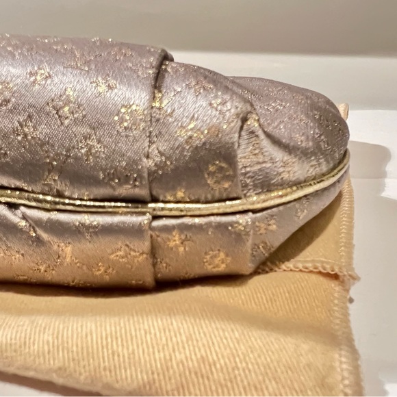SOLD!! LOUIS VUITTON Limited Edition Satin Monogram Aumoniere Clutch With Chain - Picture 16 of 16